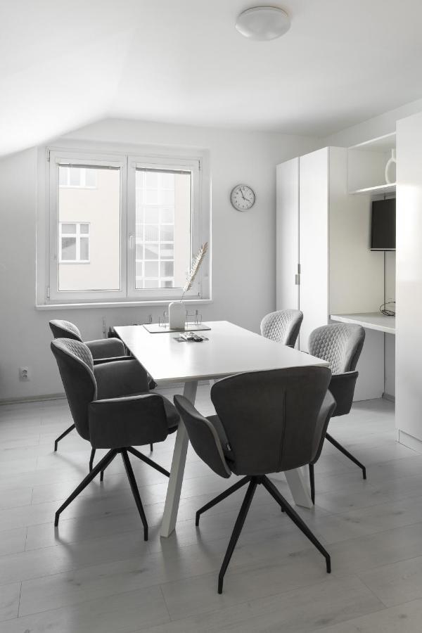 Skolska Winter Terrace Apartment براغ المظهر الخارجي الصورة
